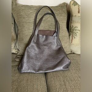 Kurt Geiger London Violet Leather Tote
Gunmetal